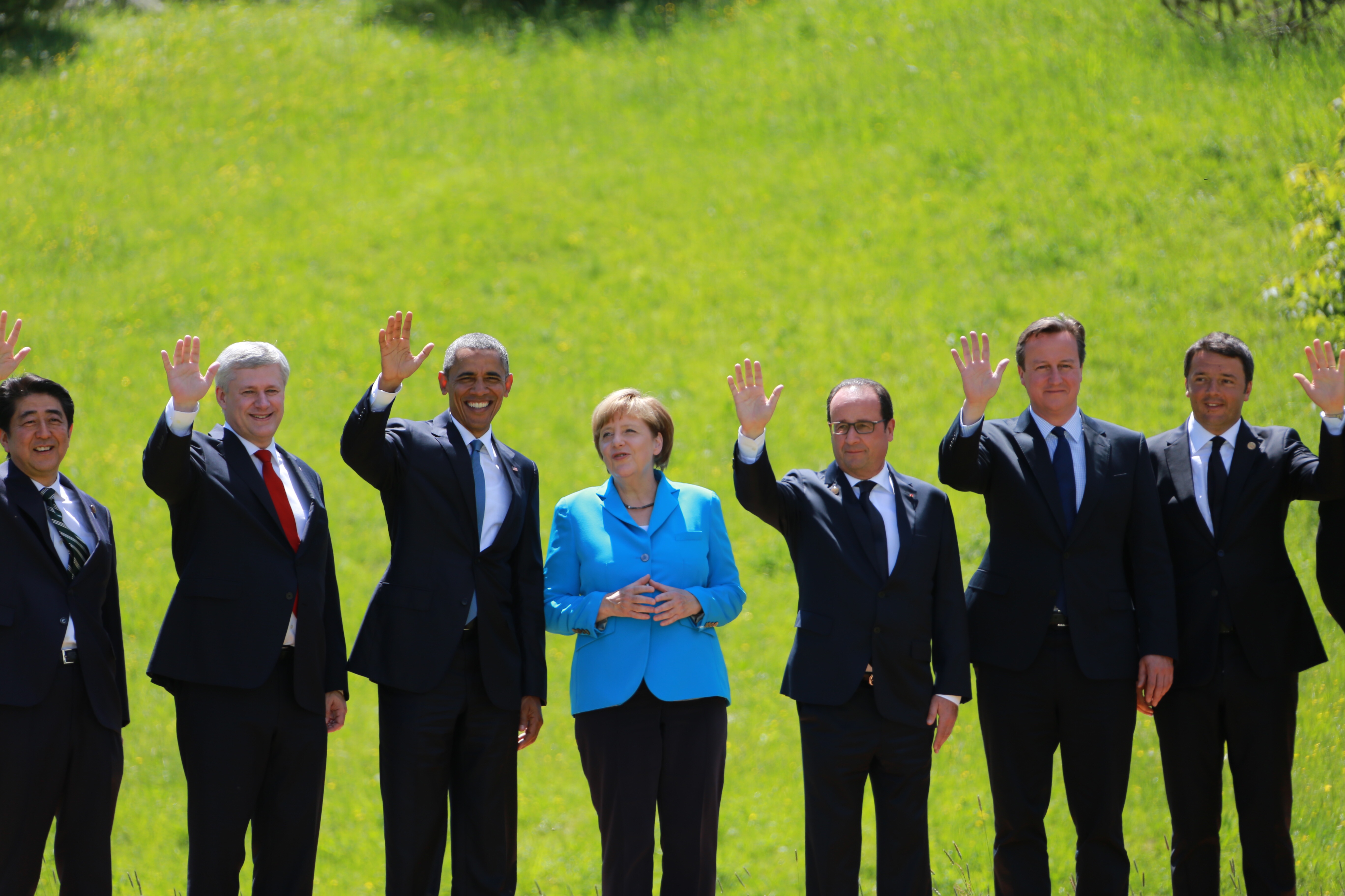 G7 world leaders (l-r):  Shinzō Abe, Barack Obama, Angela Merkel, François Hollande, David Cameron, and Matteo Renzi in Germany