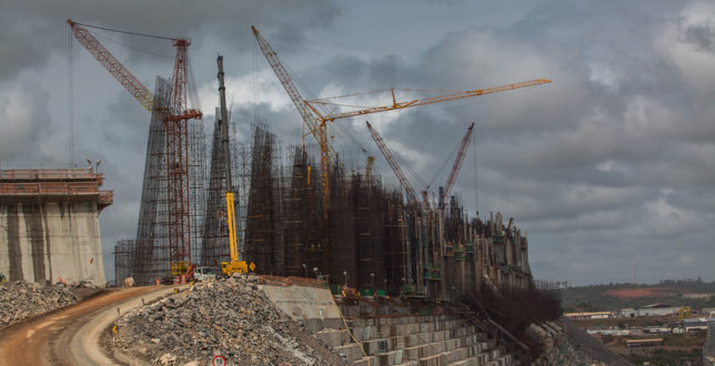 The nearby Belo Monte megadam is currently under construction (Carol Quintanilha/Greenpeace)