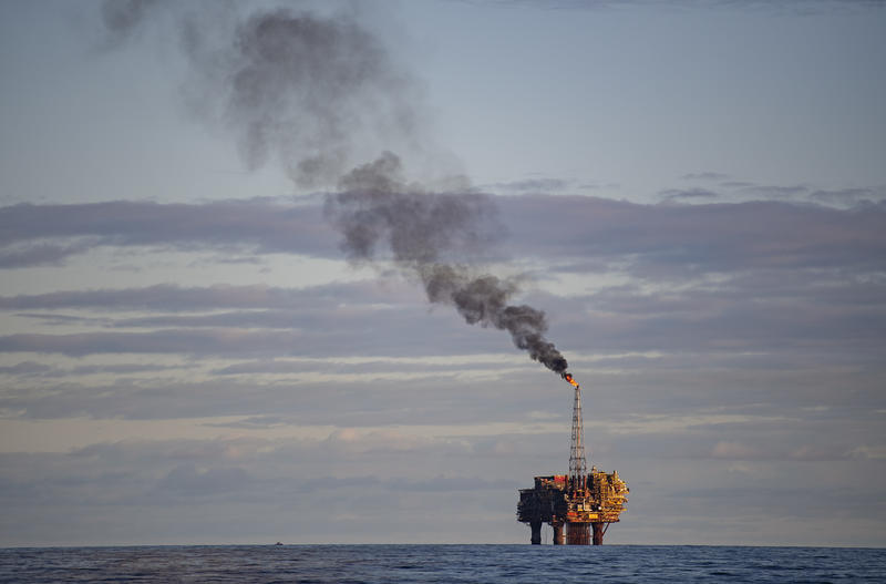 Revealed: The North Sea oil giants fueling climate change - Vimarsana News